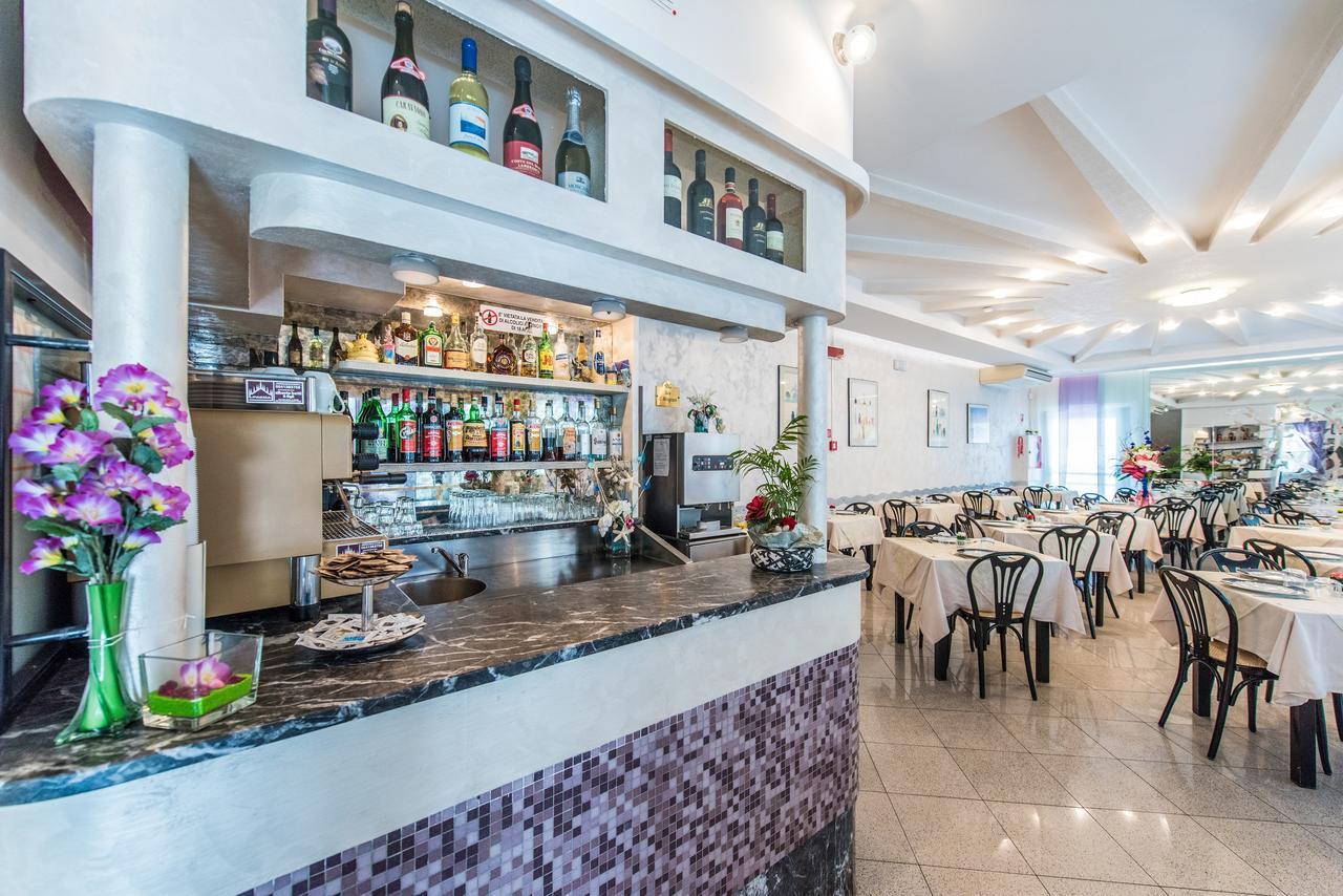 Hotel Nuovo Giardino ريميني المظهر الخارجي الصورة